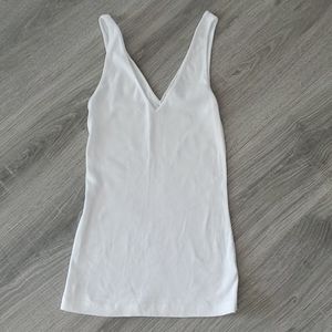 EXPRESS Modern Rib Double V tank top